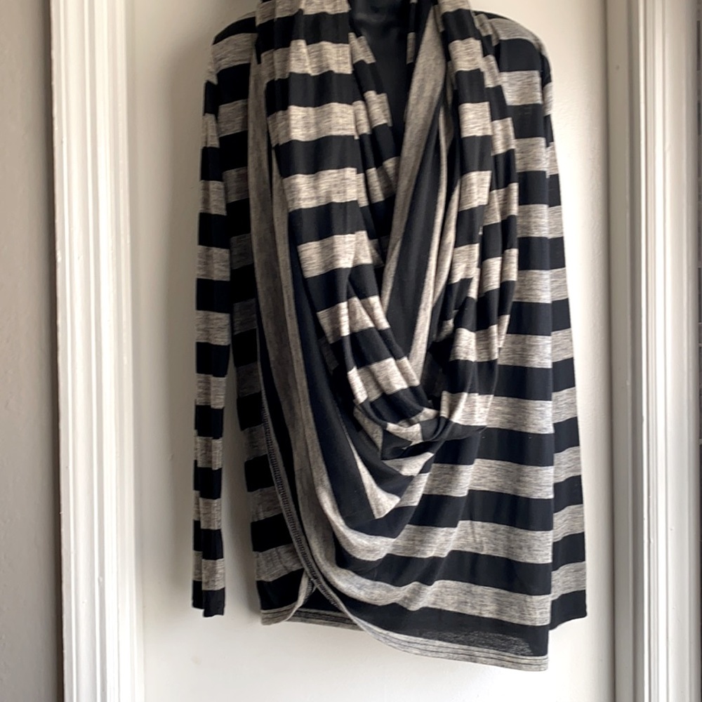 ARK & CO. CARDIGAN WRAP/SHAWL & HOODIE NWOT🔥